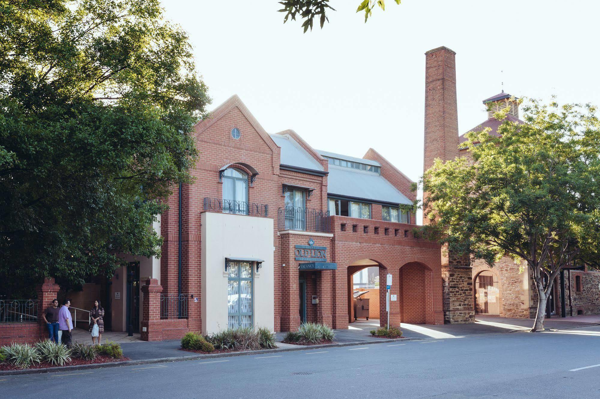 Majestic Old Lion Apartments North Adelaide Екстериор снимка