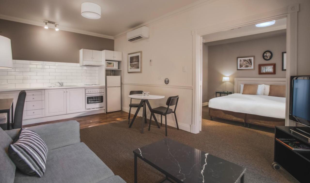 Majestic Old Lion Apartments North Adelaide Екстериор снимка
